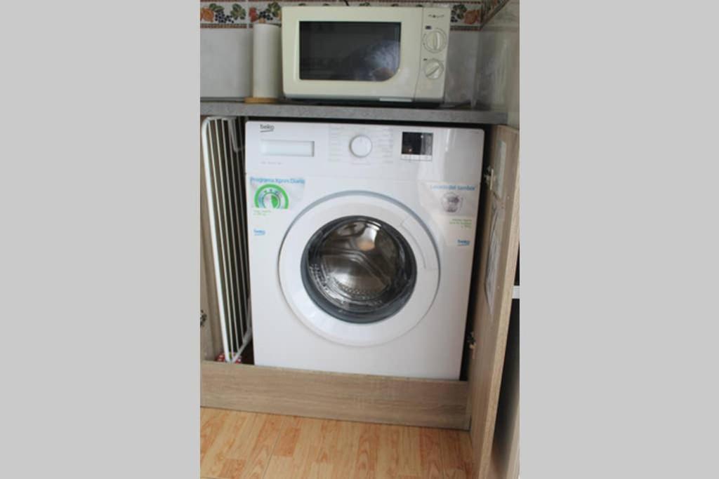לה גוארדיה Los Pilares Tourist Home מראה חיצוני תמונה